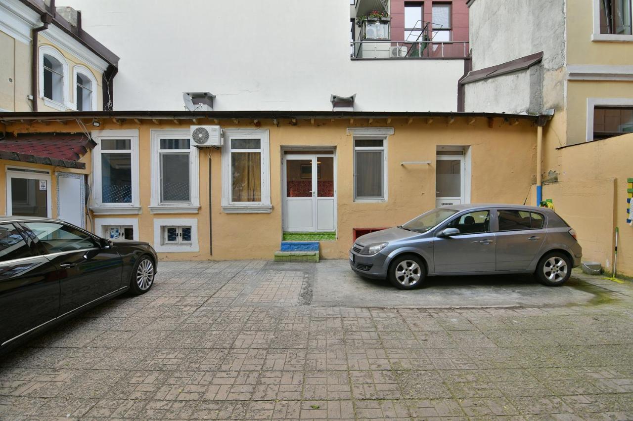 Central Flats With Parking Варна Екстериор снимка
